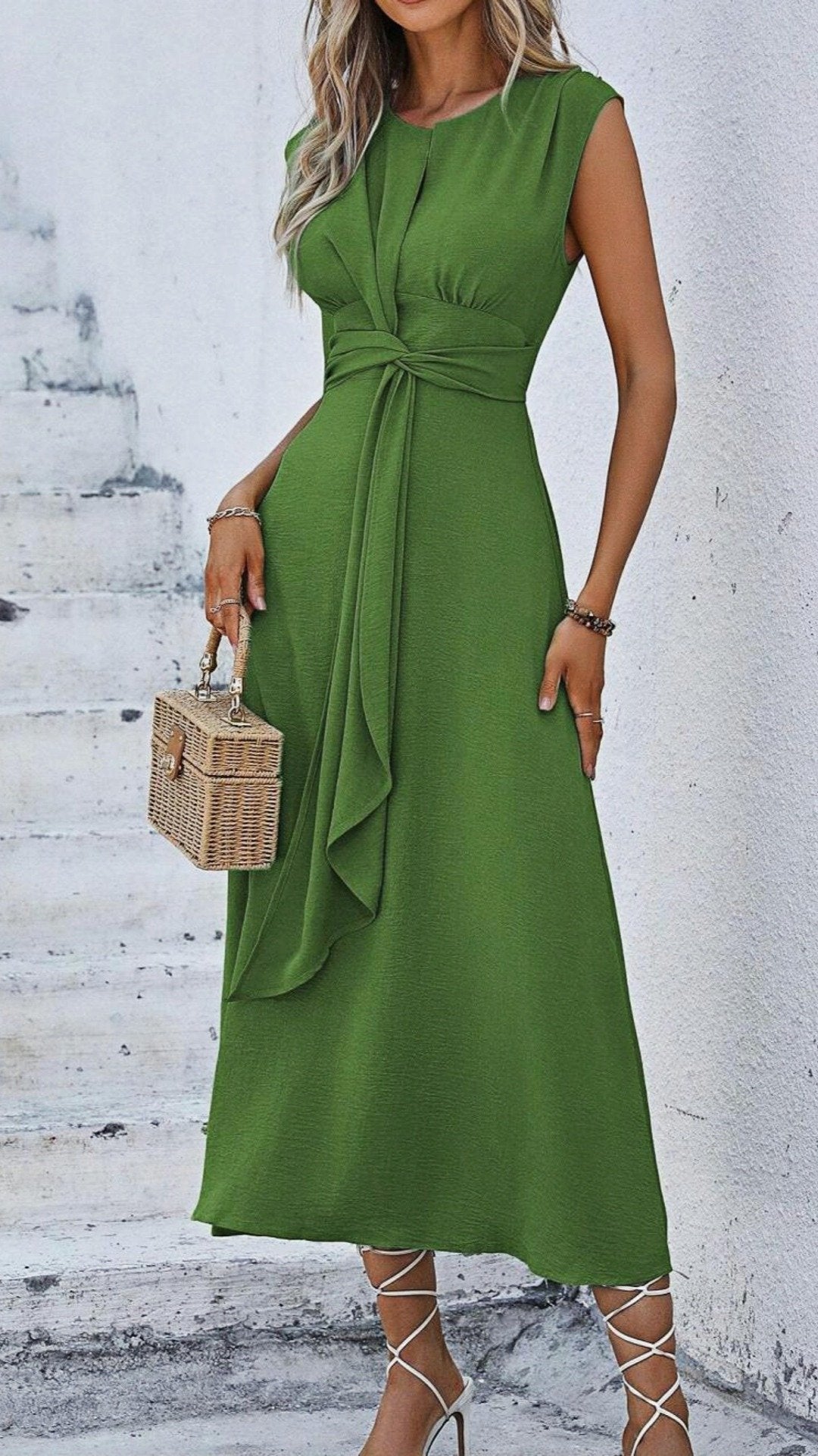 🌸 THE DUAL-WRAP DRESS: TWO WAYS TO WEAR, ENDLESS STYLE — YOUR NEW FAVOURITE TRANSFORMABLE PIECE 🌸