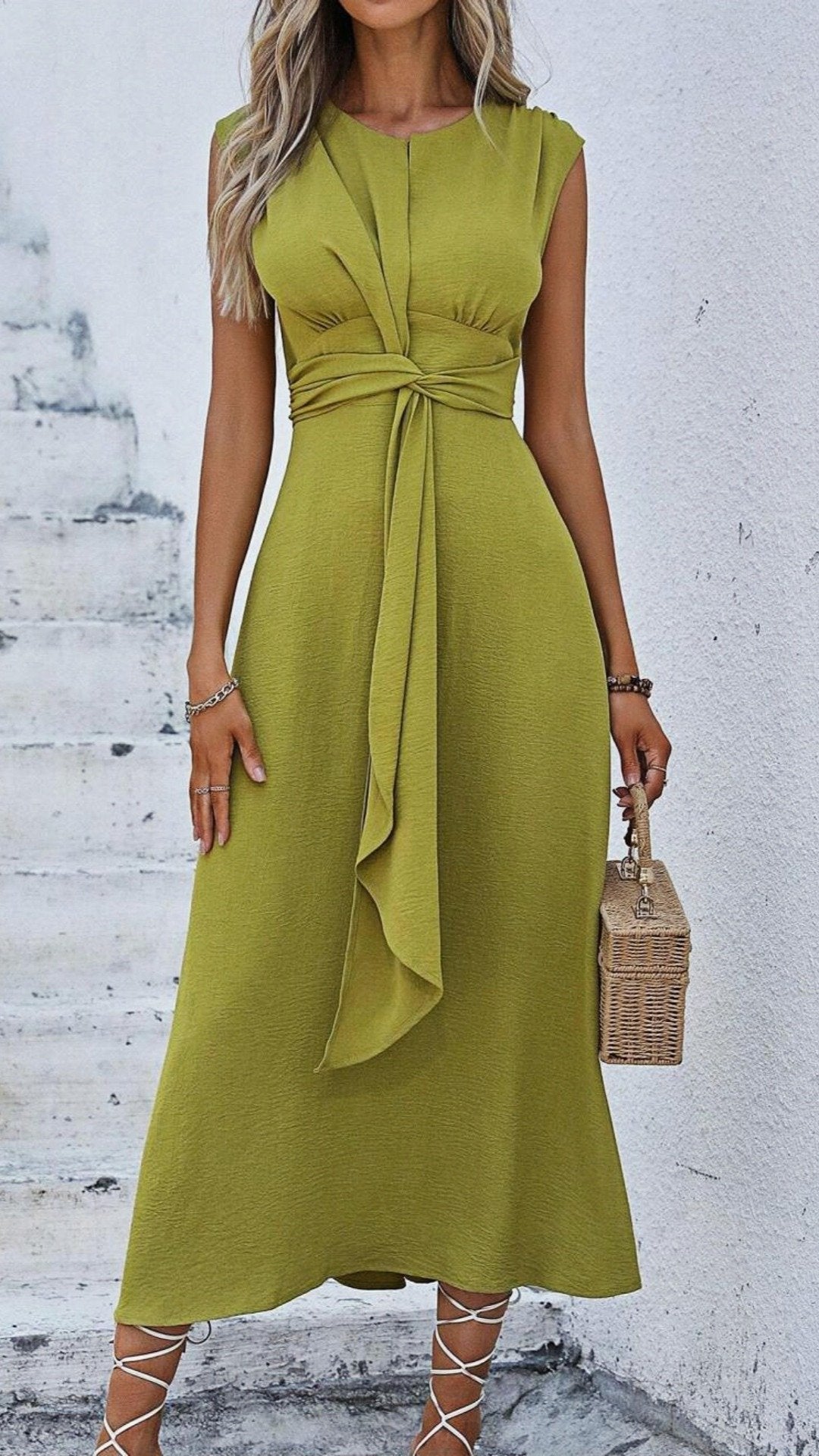 🌸 THE DUAL-WRAP DRESS: TWO WAYS TO WEAR, ENDLESS STYLE — YOUR NEW FAVOURITE TRANSFORMABLE PIECE 🌸