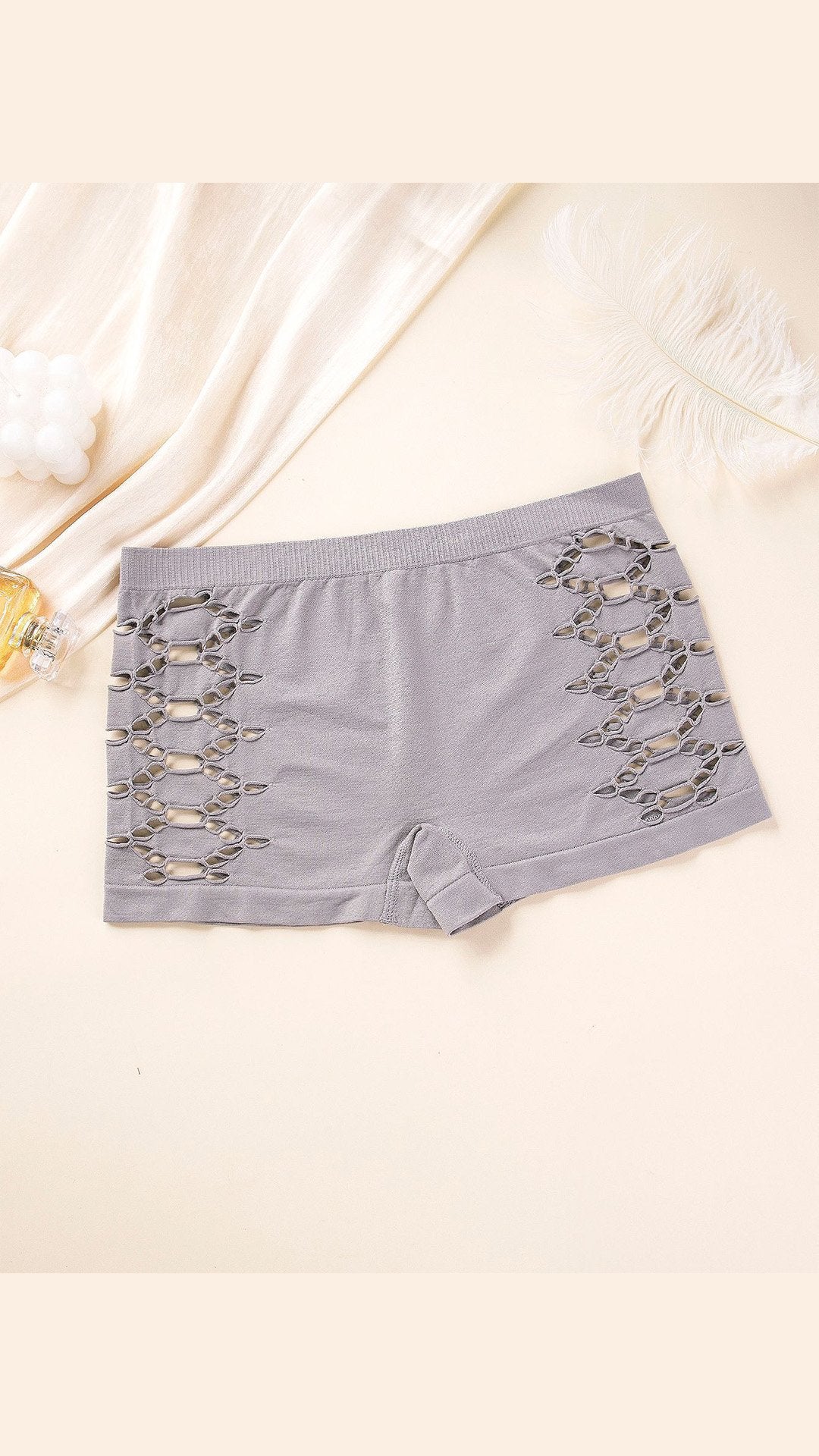 🌸 THE HOLLOW-OUT BOYSHORTS: LOW-RISE, TUMMY CONTROL, GEOMETRIC EDGE — YOUR NEW GO-TO FOR COMFORT & COVERAGE 🌸