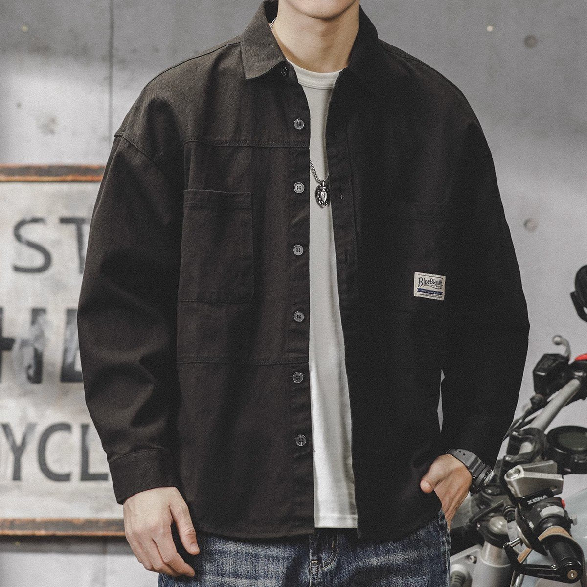 2026 Men's Retro Workwear Overshirt: American Utility x Japanese Style Relaxed Fit Jacket