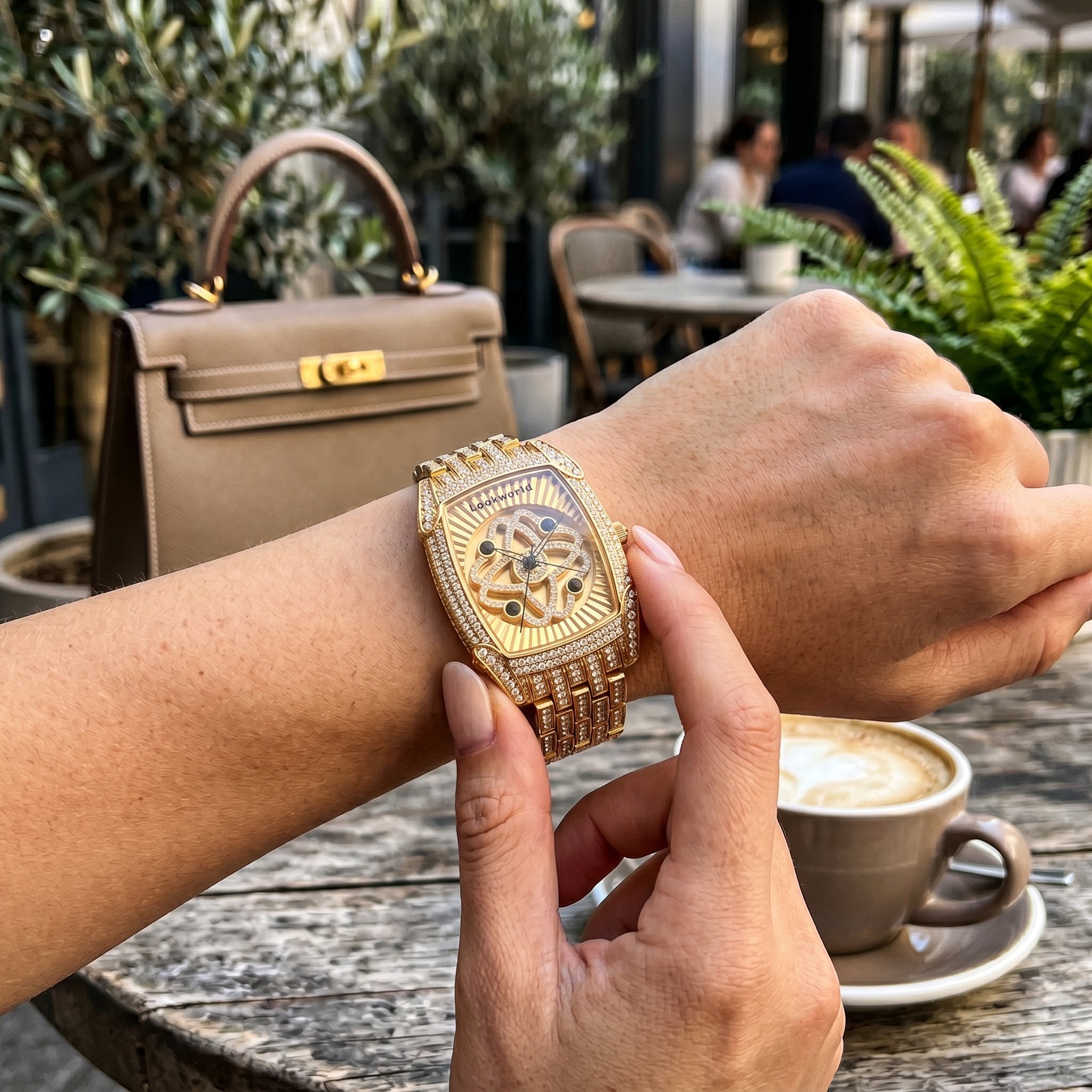 Women's Diamond-Set Rotating Quartz Fashion Watch