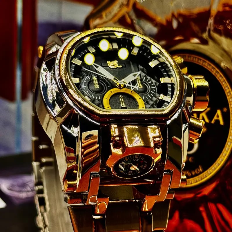 Large dial compass sports watch