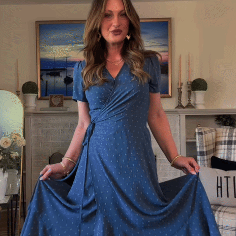 🌸 THE WRAP & DOT MAXI: V-NECK, RUFFLED HEM, SIDE SPLIT — YOUR NEW SUMMER OBSESSION 🌸