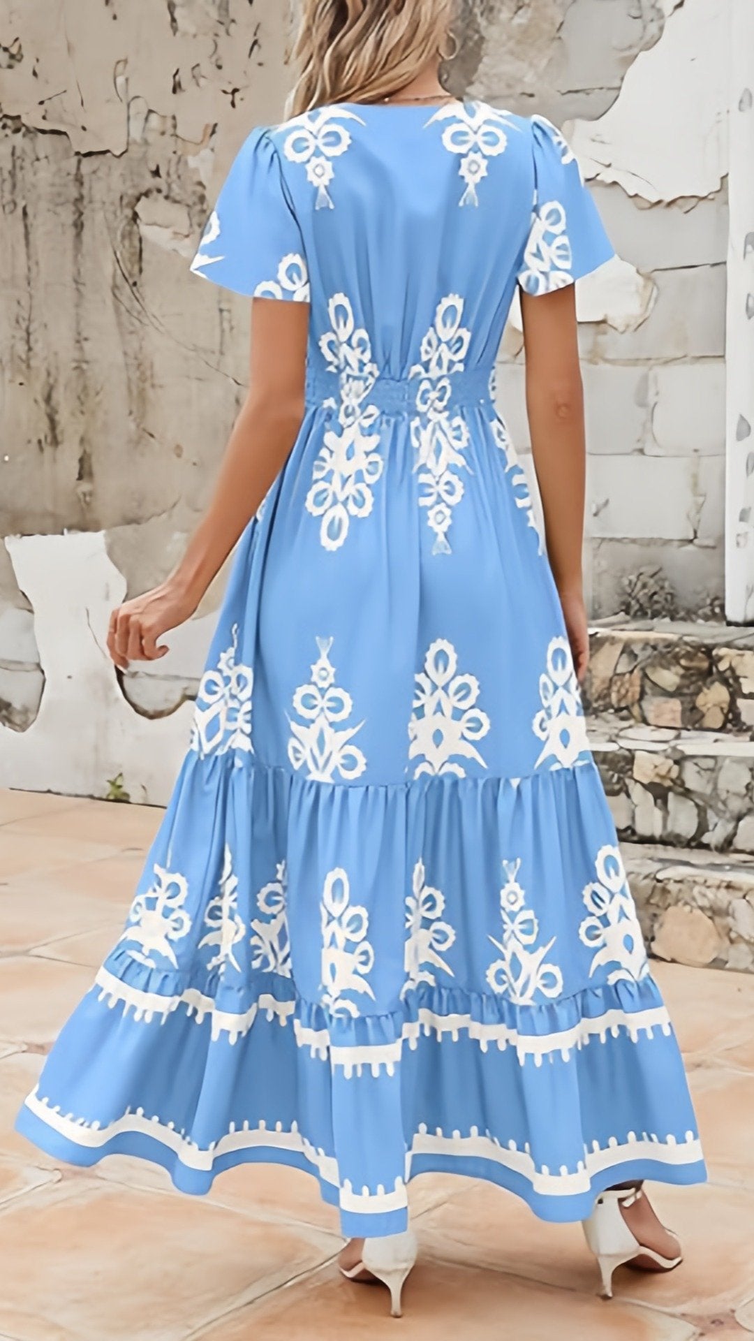 🌸 THE BELL SLEEVE BOHO MAXI: V-NECK, TIERED FLORALS, POCKETS — YOUR DREAM SUMMER DRESS HAS ARRIVED 🌸