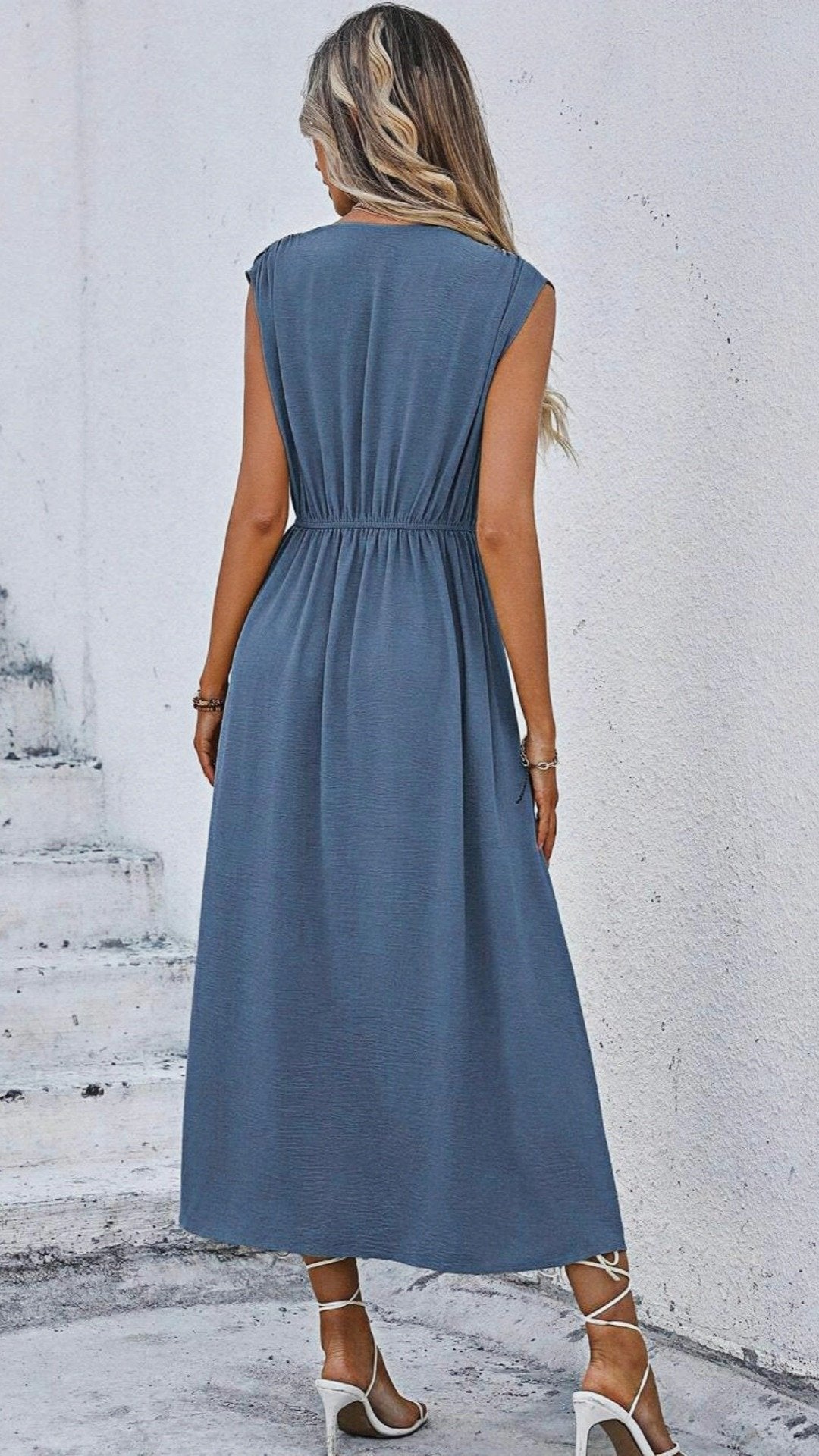 🌸 THE DUAL-WRAP DRESS: TWO WAYS TO WEAR, ENDLESS STYLE — YOUR NEW FAVOURITE TRANSFORMABLE PIECE 🌸