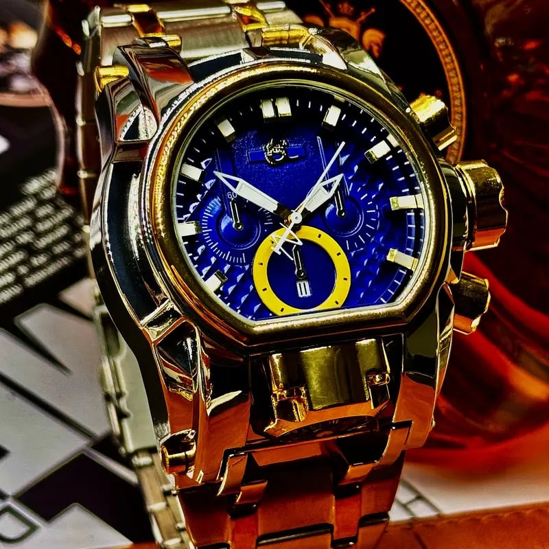 Large dial compass sports watch