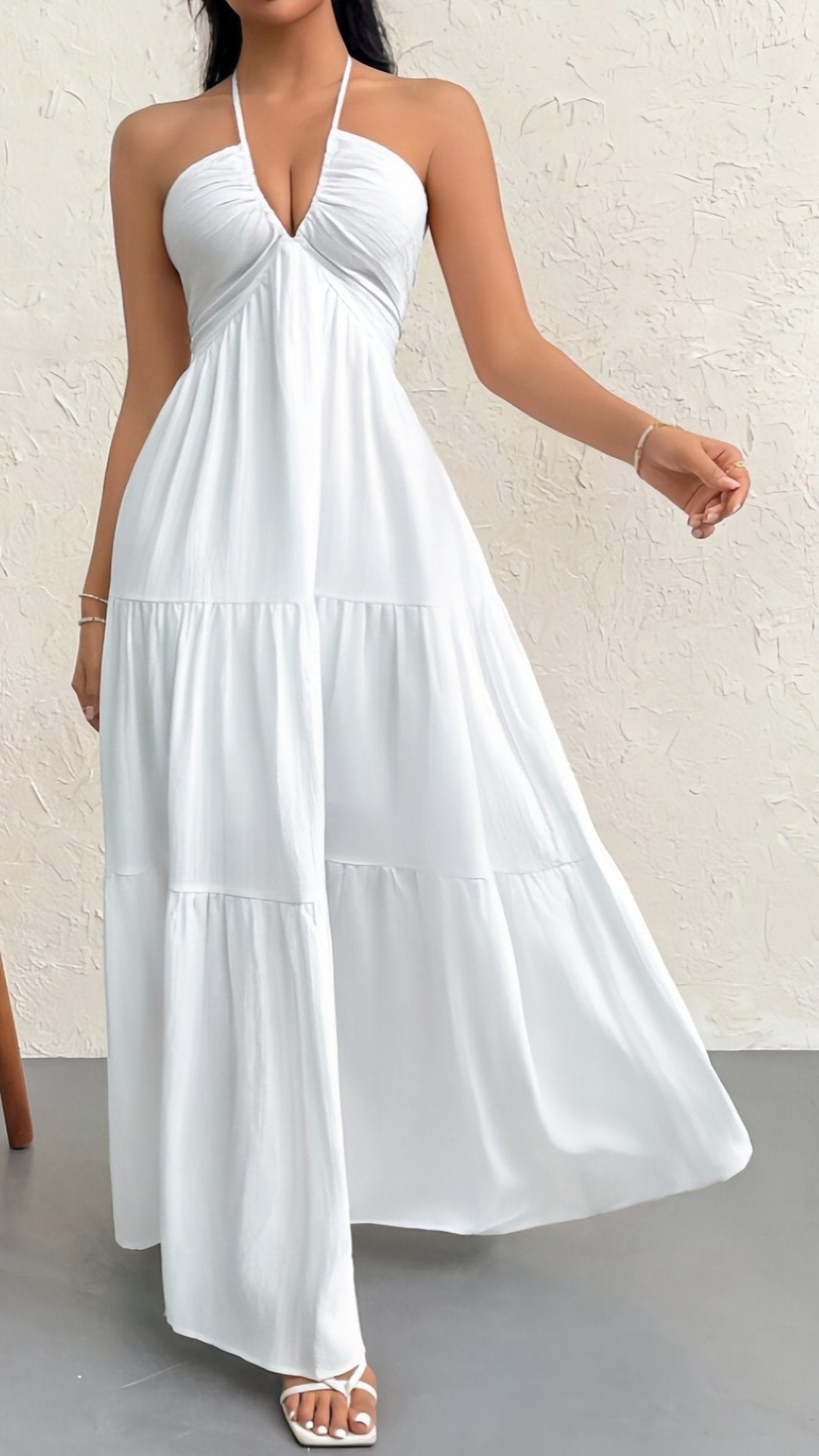 🎀 THE BACKLESS BINDING DRESS: PLAIN FRONT, WILD BACK — YOUR VACATION SECRET WEAPON 🎀
