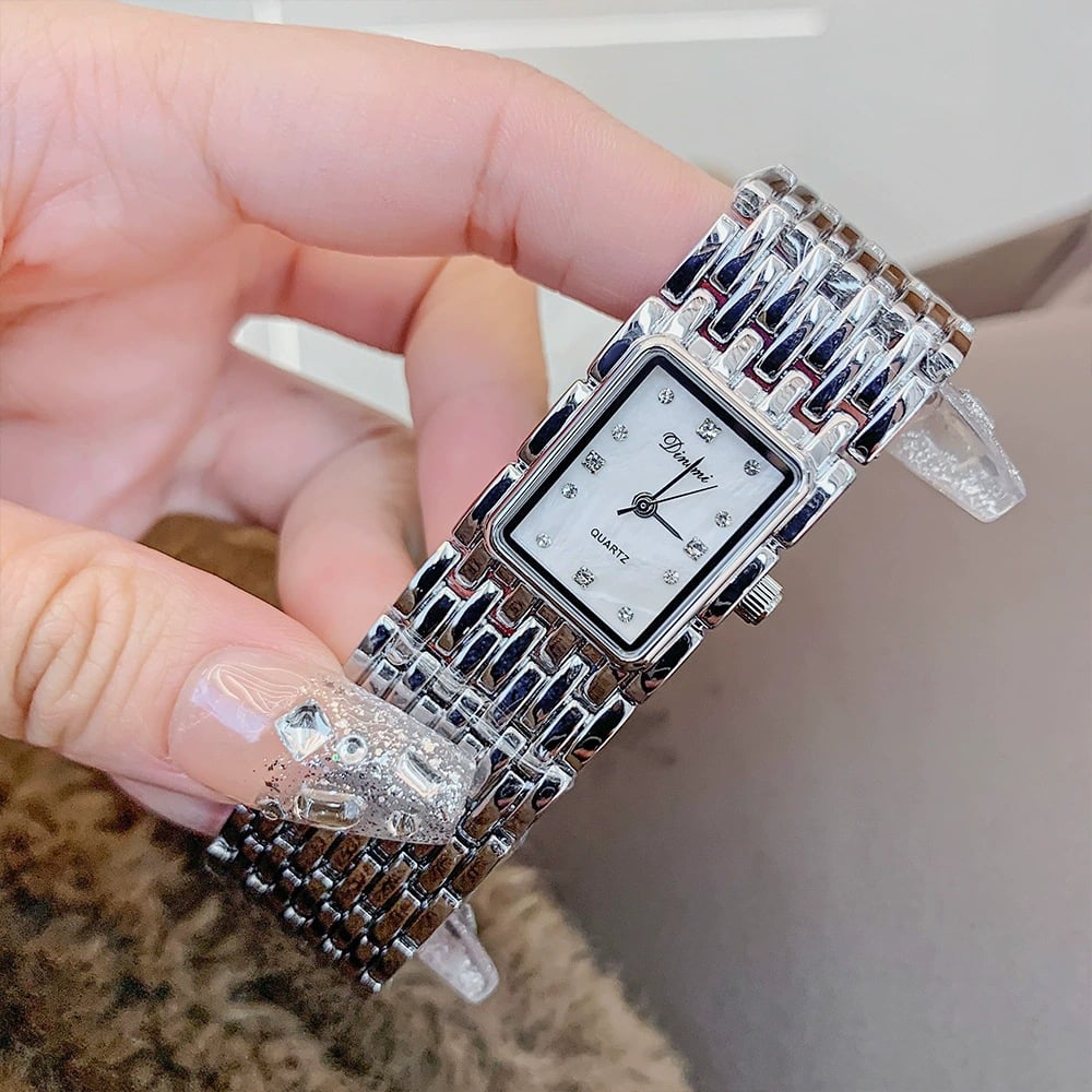 Vintage-style rectangular chain-strap women's watch