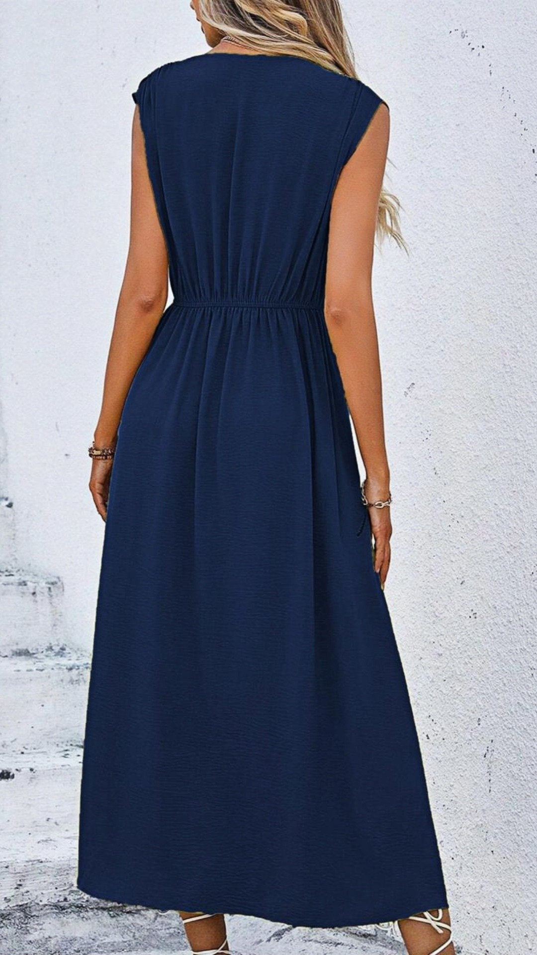 🌸 THE DUAL-WRAP DRESS: TWO WAYS TO WEAR, ENDLESS STYLE — YOUR NEW FAVOURITE TRANSFORMABLE PIECE 🌸