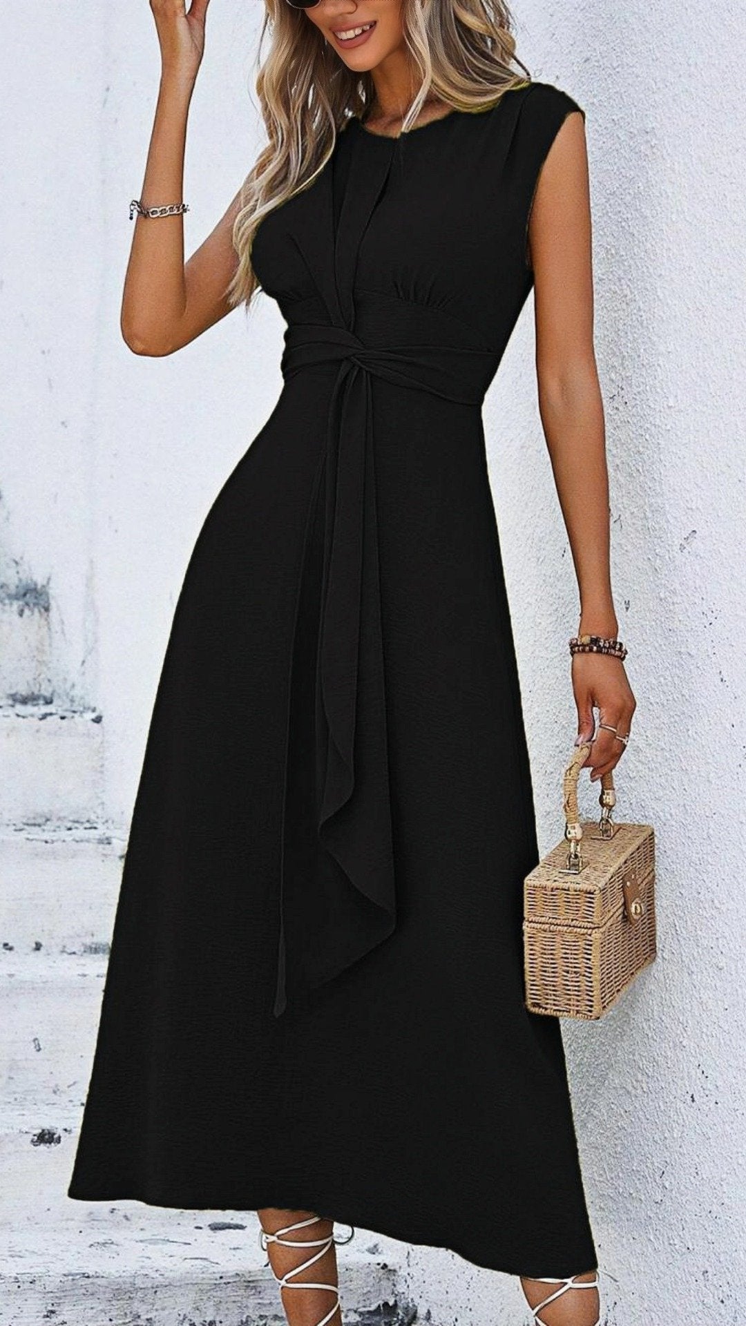 🌸 THE DUAL-WRAP DRESS: TWO WAYS TO WEAR, ENDLESS STYLE — YOUR NEW FAVOURITE TRANSFORMABLE PIECE 🌸