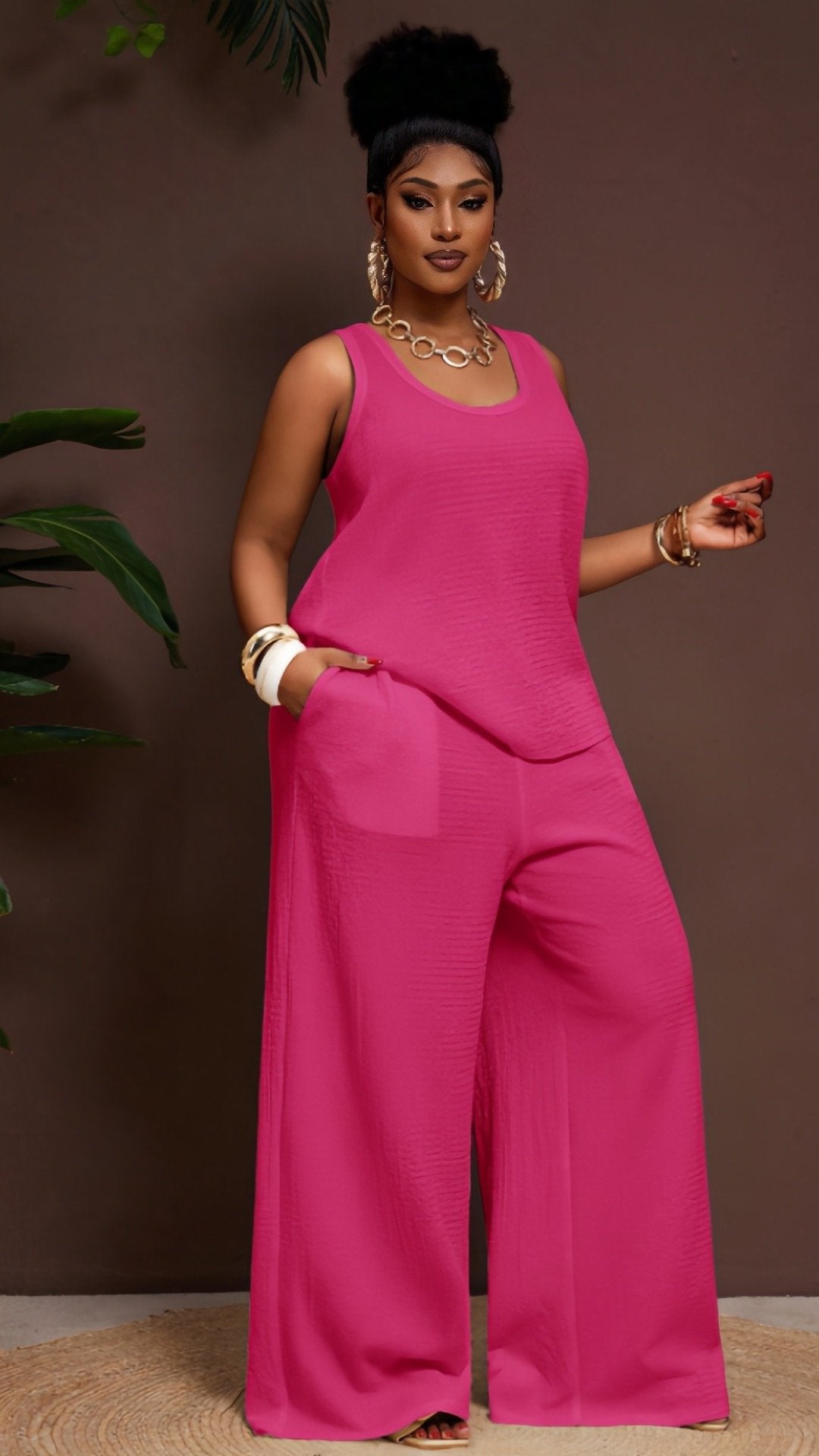 🌸 THE U-NECK PLUS SIZE DUO: SLEEVELESS TOP + WIDE LEG TROUSERS WITH POCKETS – YOUR NEW BUSINESS CASUAL & VACATION HERO 🌸