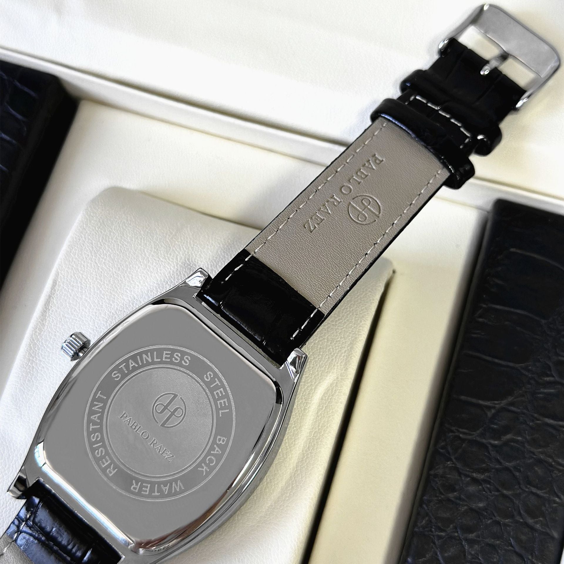 Waterproof leather strap barrel-shaped watch