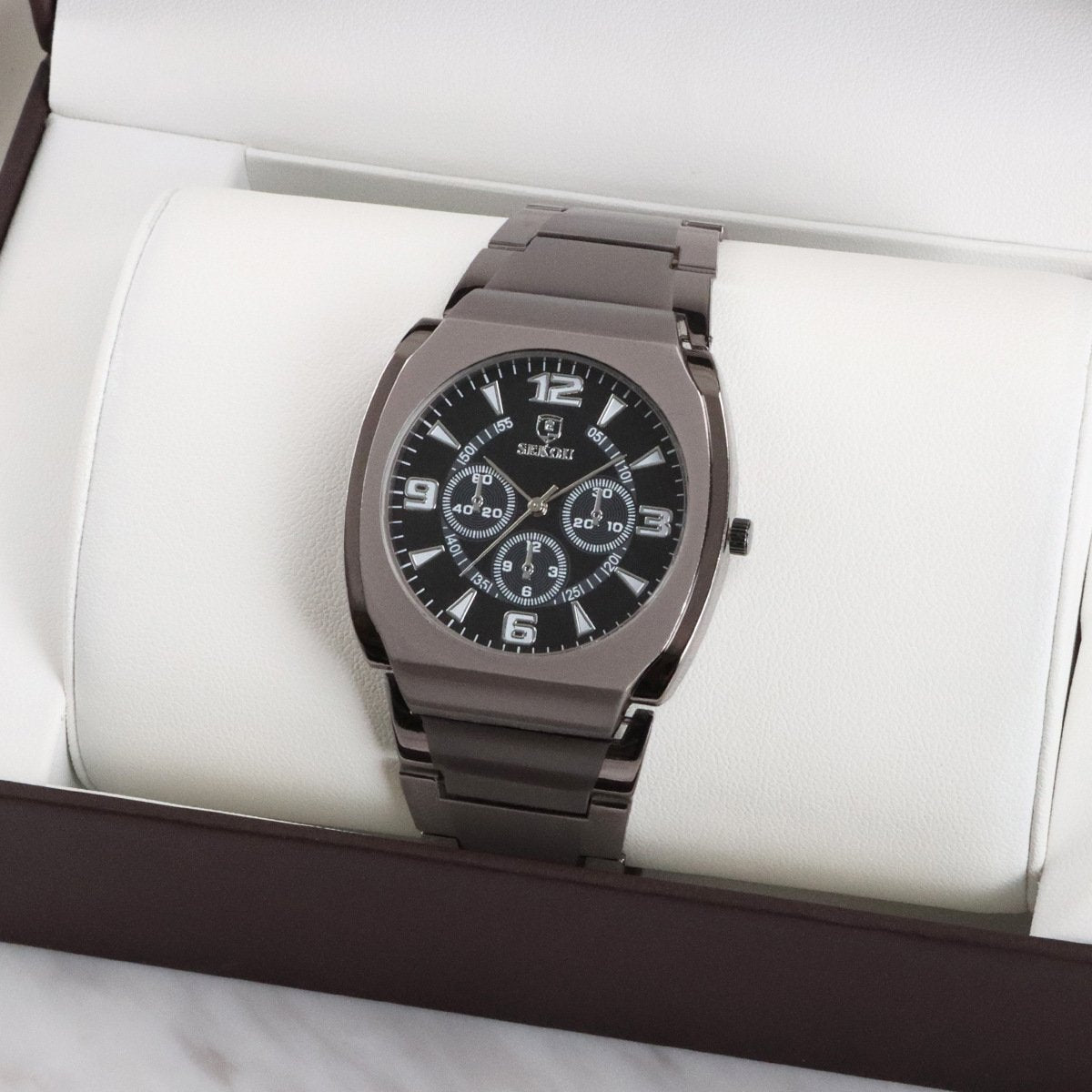 Alloy-Case Quartz Watch