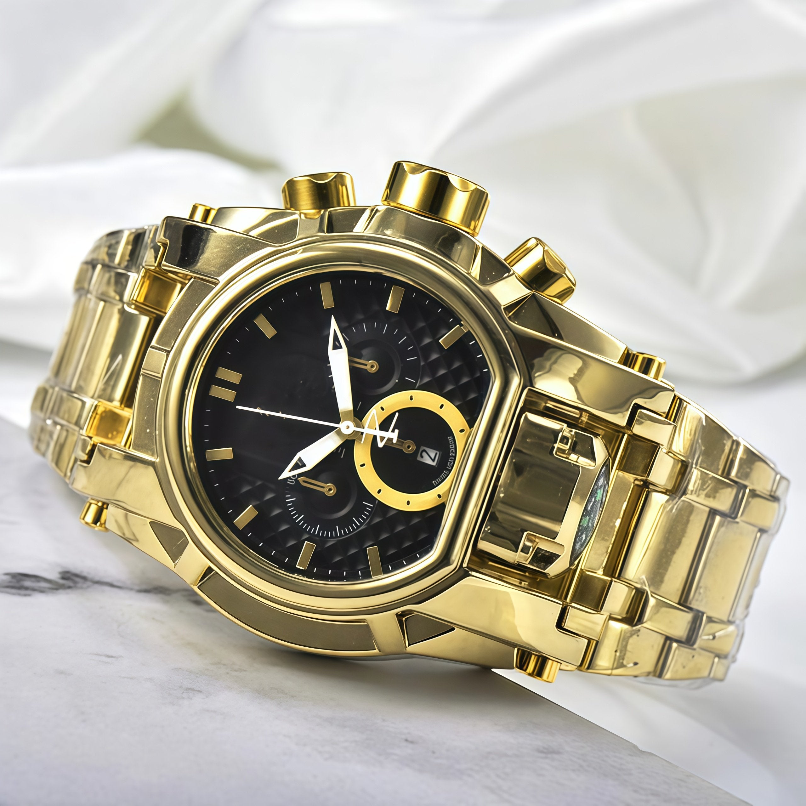 Large dial compass sports watch