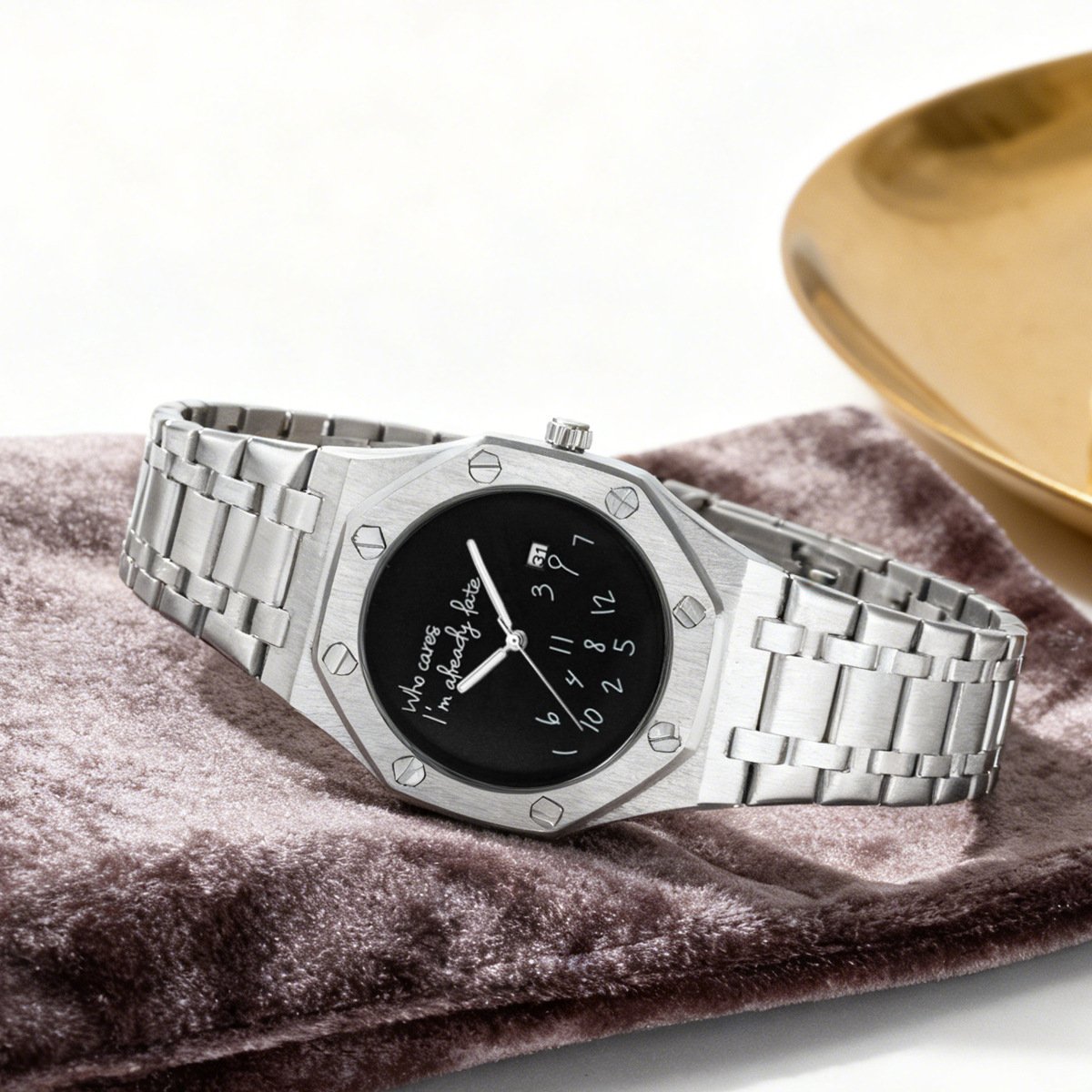 Men's Design: Premium Waterproof Steel-Band Quartz Watch with Minimalist Style