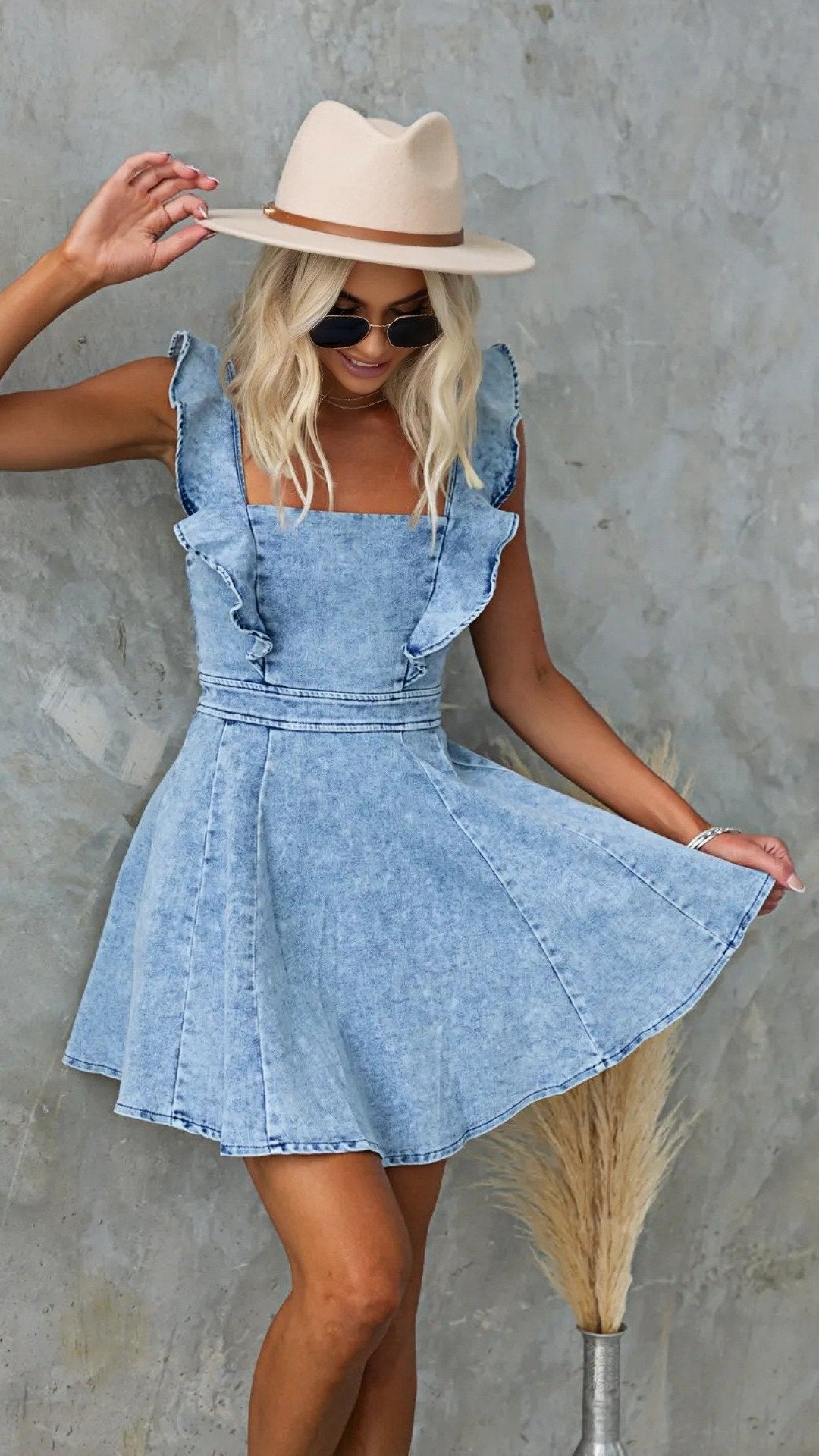 🌟 THE DENIM BABYDOLL MINI: RUFFLE STRAPS, BACKLESS, ADJUSTABLE — YOUR NEW SUMMER JEAN DRESS 🌟