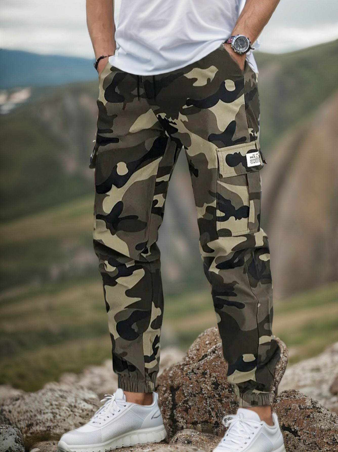 Men's Camo Cargo Pants - Multi-Pocket Tactical Military Trousers - Regular Fit Casual Work Pants - All Seasons Camouflage Bottoms