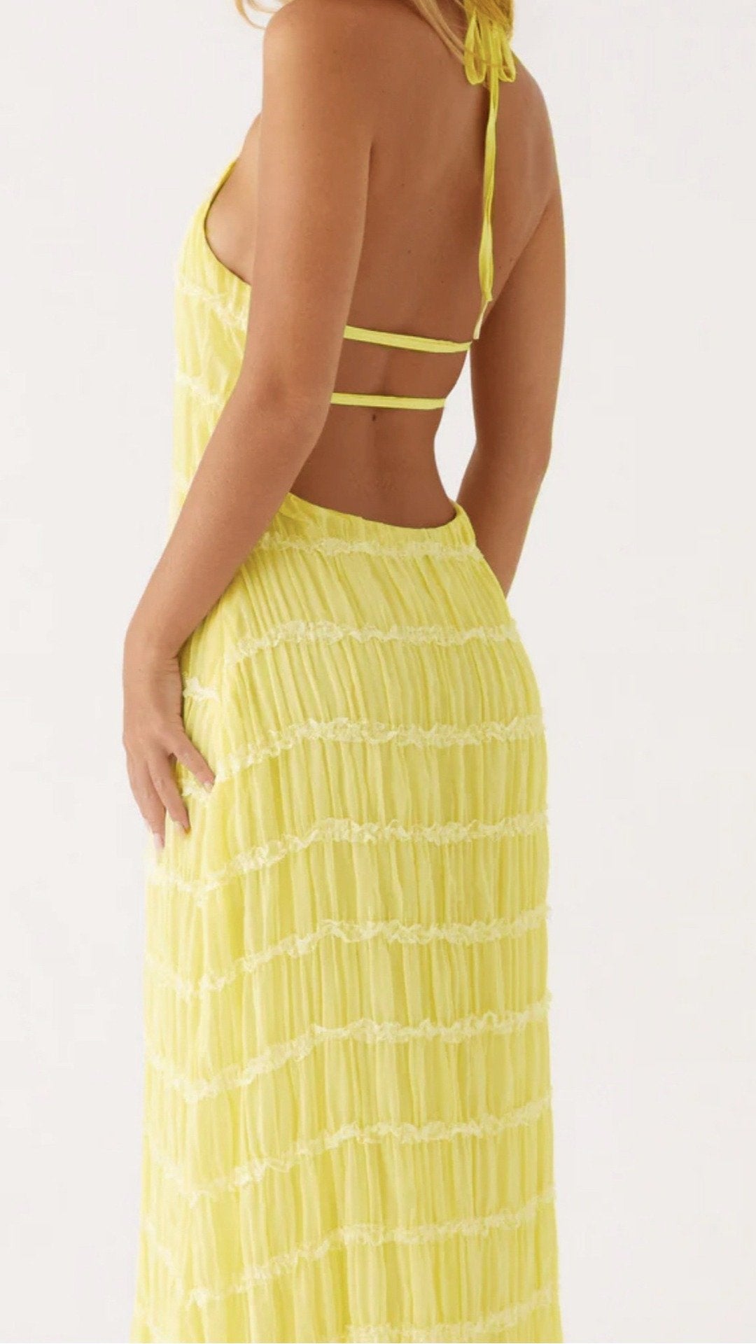 🌺 THE HALTER BACKLESS MAXI: OPEN BACK, SELF-TIE STRAPS, FULLY LINED — YOUR MOST SOPHISTICATED SUMMER DRESS 🌺