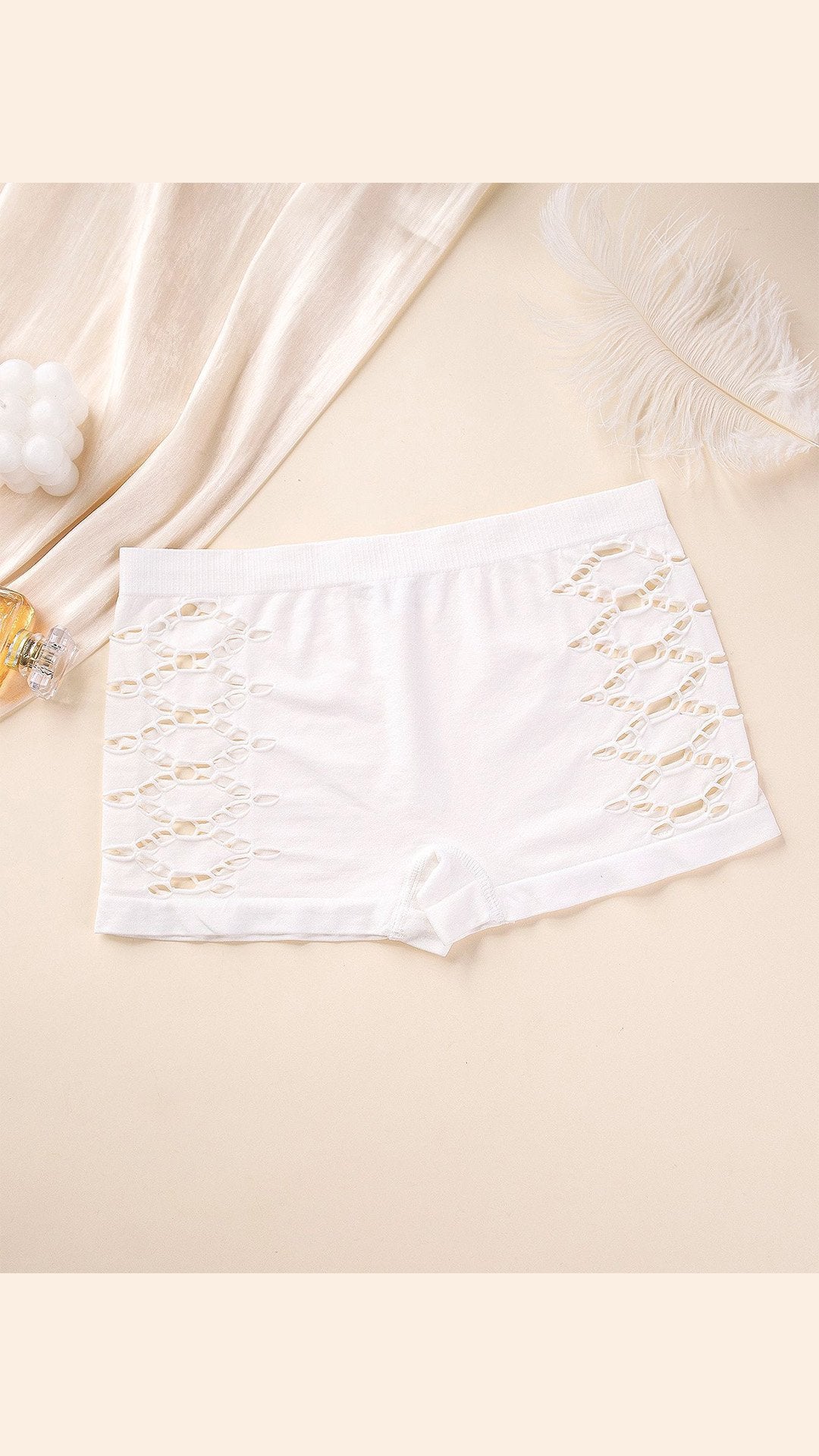 🌸 THE HOLLOW-OUT BOYSHORTS: LOW-RISE, TUMMY CONTROL, GEOMETRIC EDGE — YOUR NEW GO-TO FOR COMFORT & COVERAGE 🌸