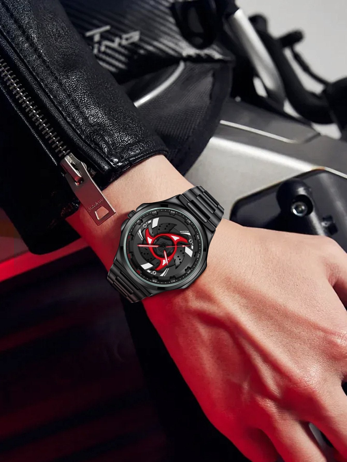 Men's Sports Quartz Watch with 360-Degree Rotating Bezel