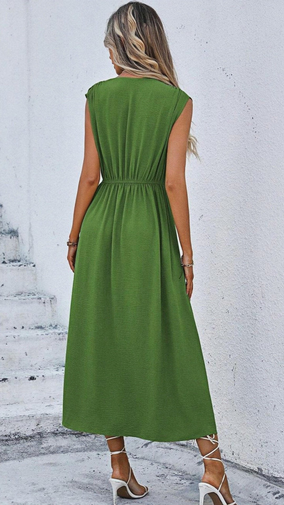 🌸 THE DUAL-WRAP DRESS: TWO WAYS TO WEAR, ENDLESS STYLE — YOUR NEW FAVOURITE TRANSFORMABLE PIECE 🌸