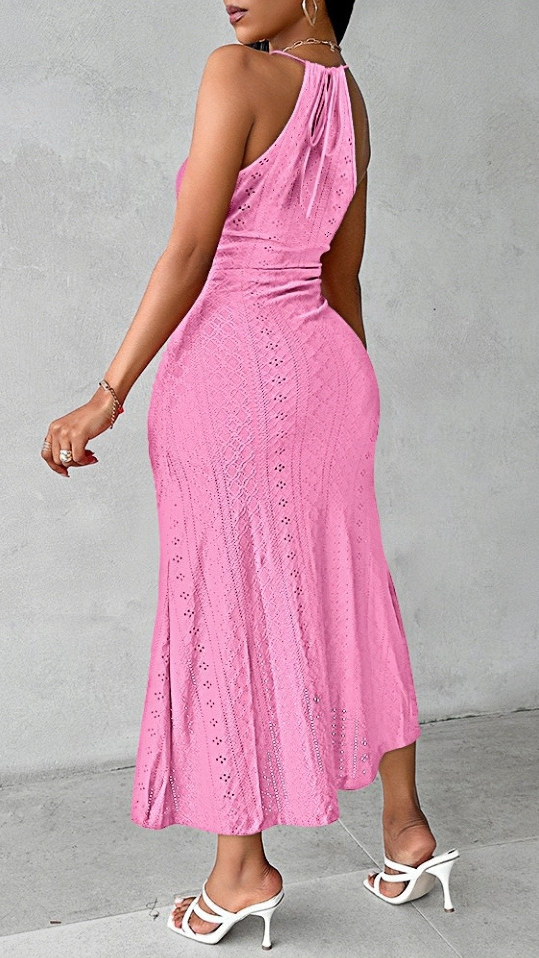 🕊️ THE RESORT HALTER DRESS