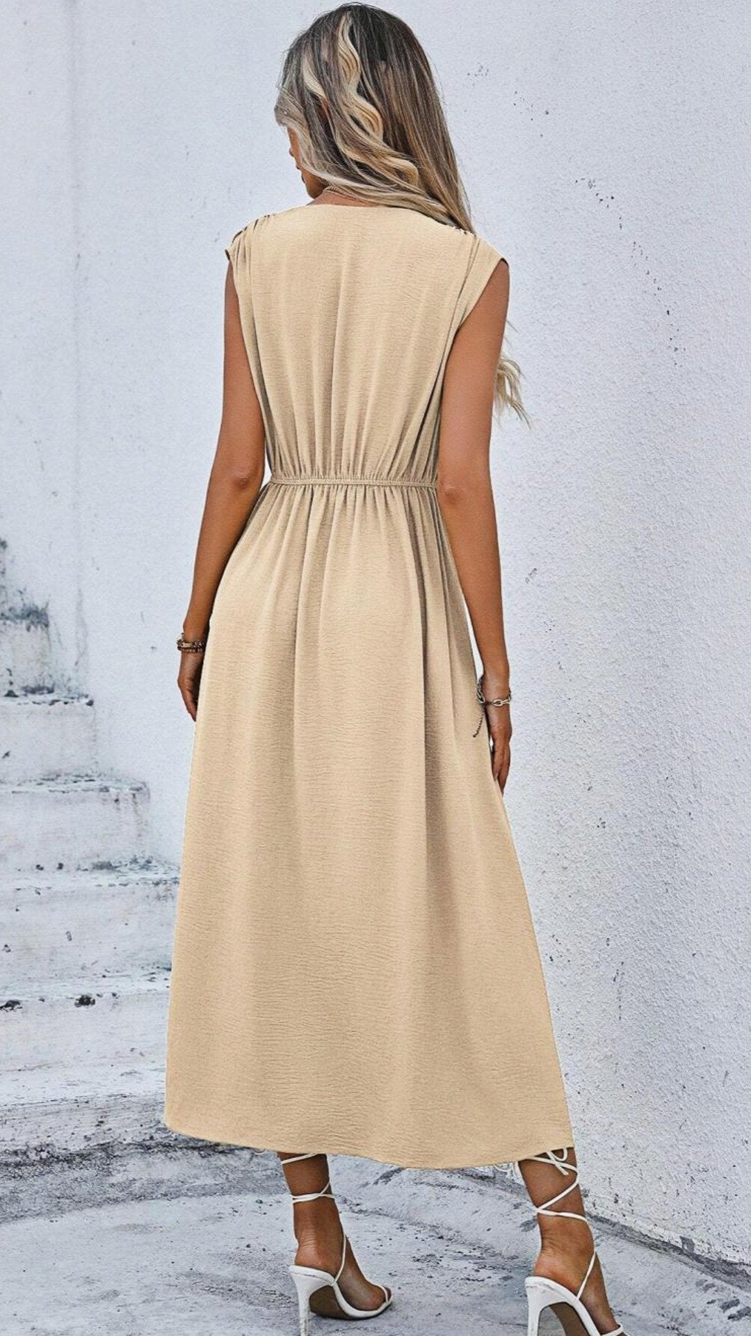🌸 THE DUAL-WRAP DRESS: TWO WAYS TO WEAR, ENDLESS STYLE — YOUR NEW FAVOURITE TRANSFORMABLE PIECE 🌸