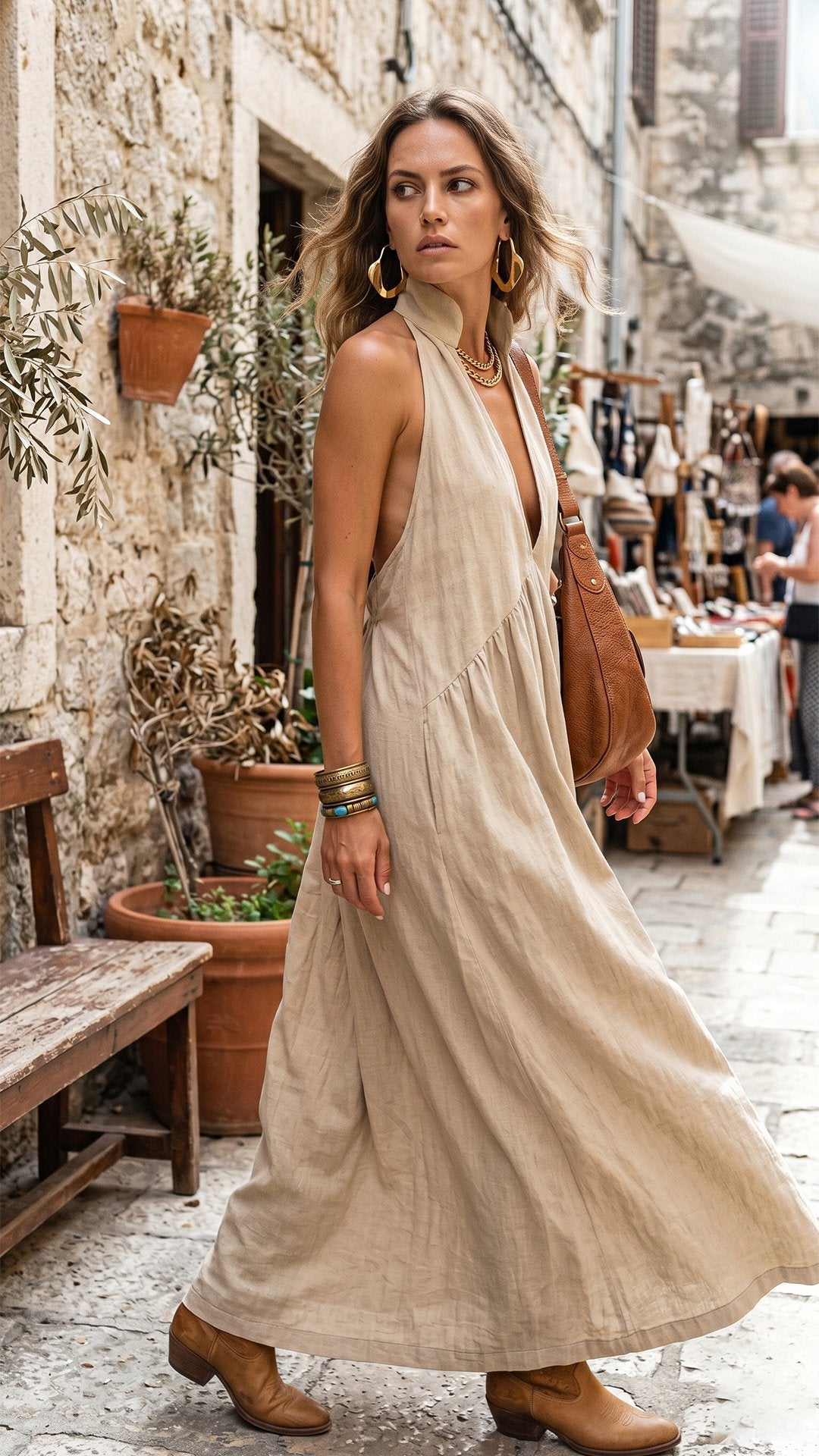 🕊️ THE HALTER SCULPT MAXI: HIGH NECK, DEEP V CUTOUT, HIDDEN POCKETS — YOUR MOST EFFORTLESS STATEMENT DRESS 🕊️