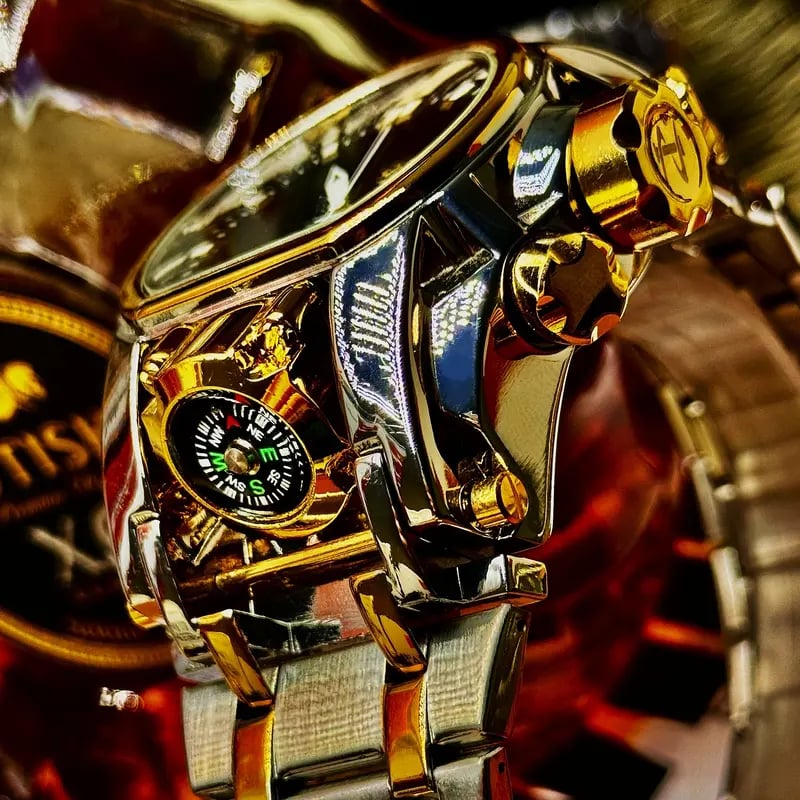 Large dial compass sports watch