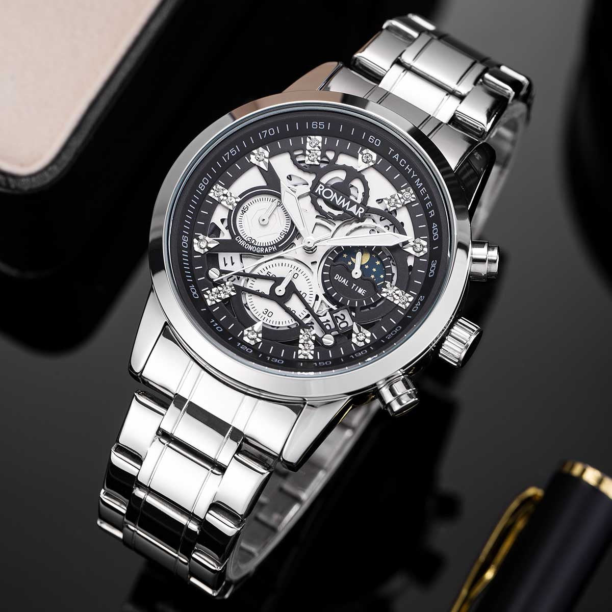 Men's Water-Resistant Stainless Steel Strap Quartz Watch with Three-Hand Dial