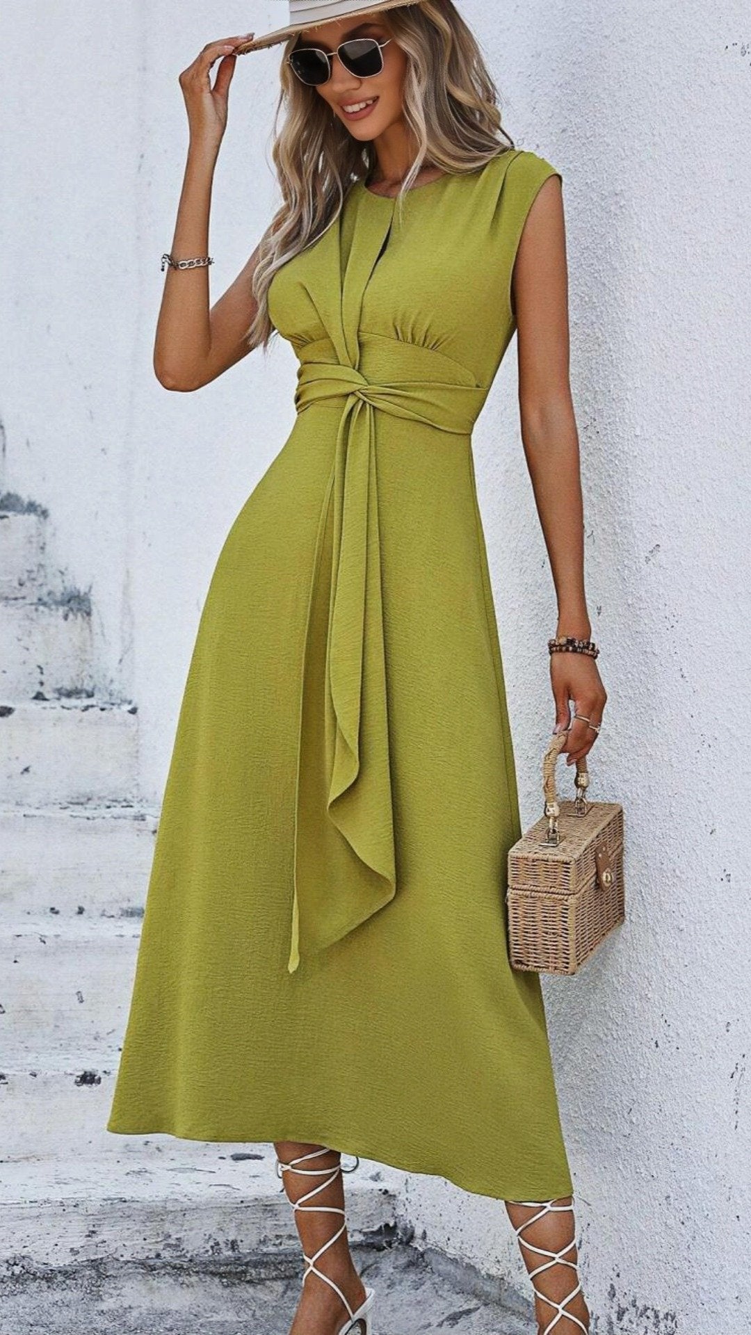 🌸 THE DUAL-WRAP DRESS: TWO WAYS TO WEAR, ENDLESS STYLE — YOUR NEW FAVOURITE TRANSFORMABLE PIECE 🌸