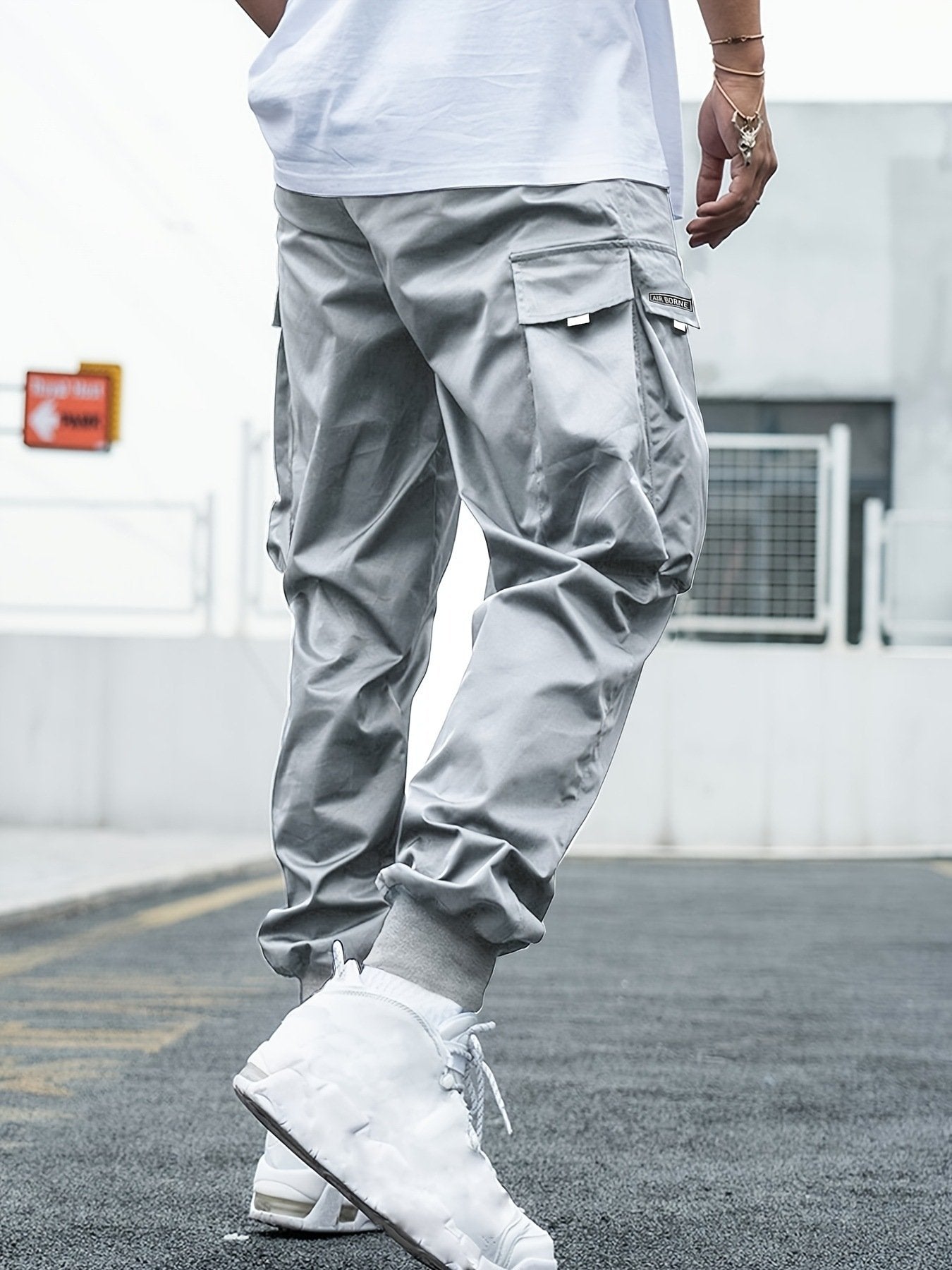 Men's Letter Patch Cargo Pants - Loose Fit Drawstring Elastic Waist Trousers with Slant Pockets, Summer Casual Streetwear