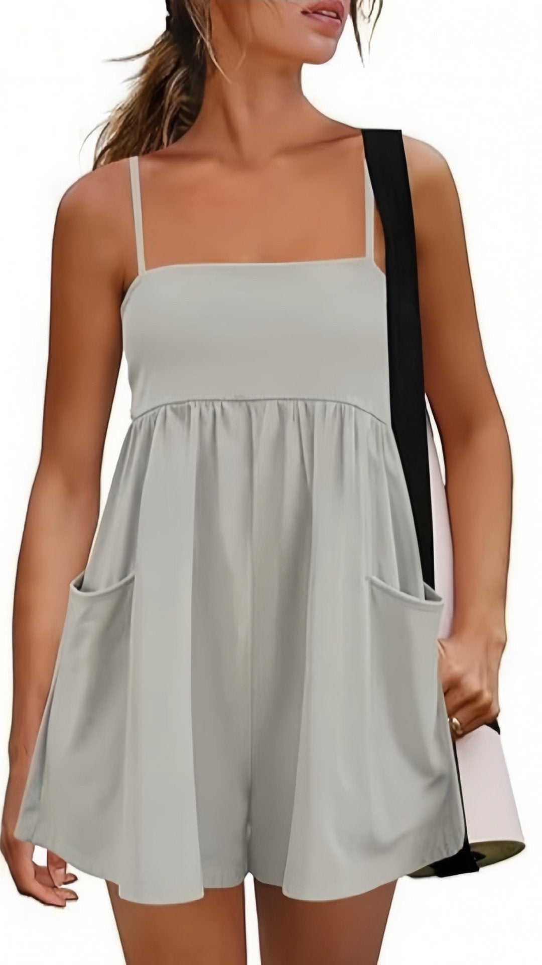 🌸 THE SUMMER ROMPER: SPAGHETTI STRAPS, FLOWY A‐LINE, FUNCTIONAL POCKETS — LOOKS LIKE A DRESS, FEELS LIKE A DREAM 🌸
